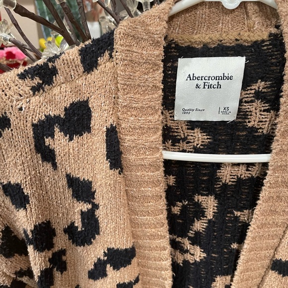 Jacket - Picture 2 of 4